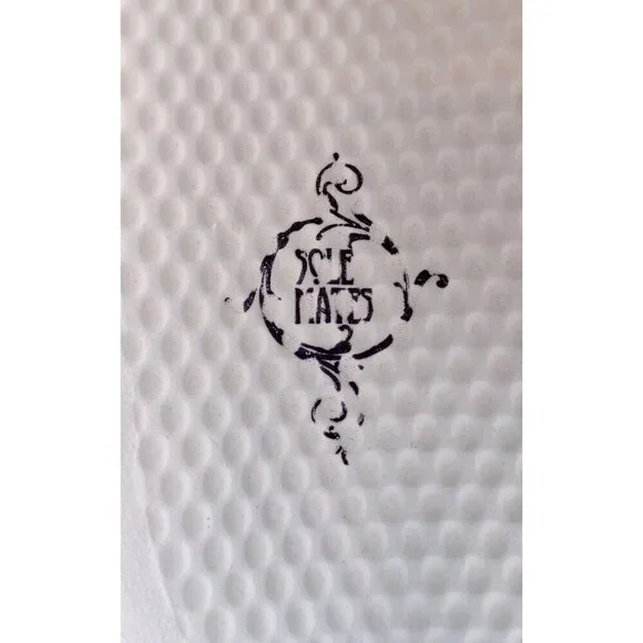 Puffy Slide On Sandals Cream Foam Quilted Slippers Quilted Puff Design Comfort - Picture 9 of 11